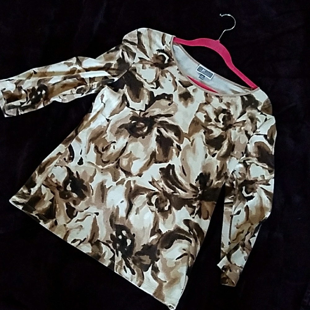 Knit shirt